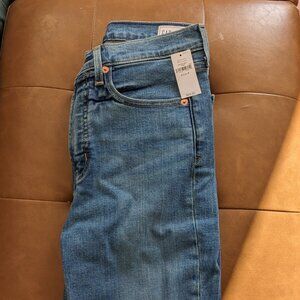 Women's Size 4P Gap Jeans